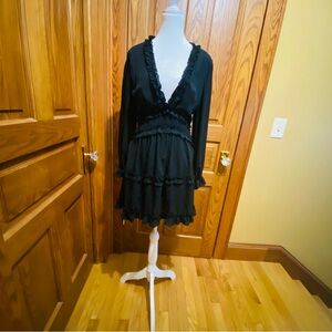 Chic Black Ruffled Long Sleeve Dress